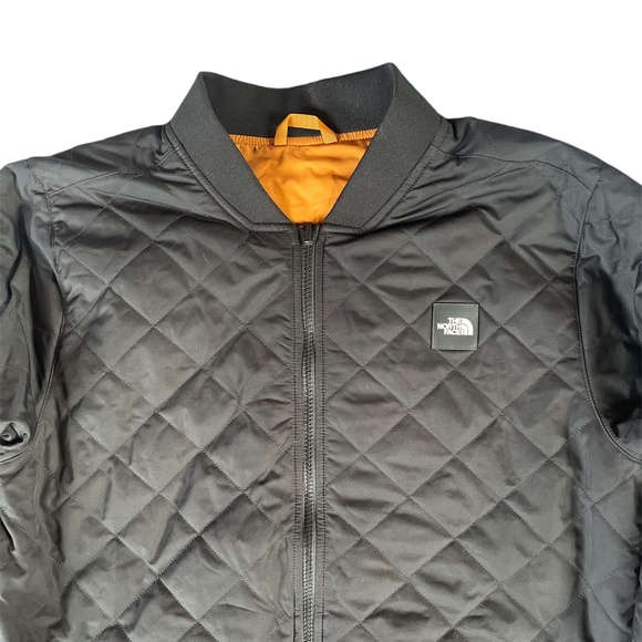 The North Face Jester Quilted Jacket - Picture 2 of 6